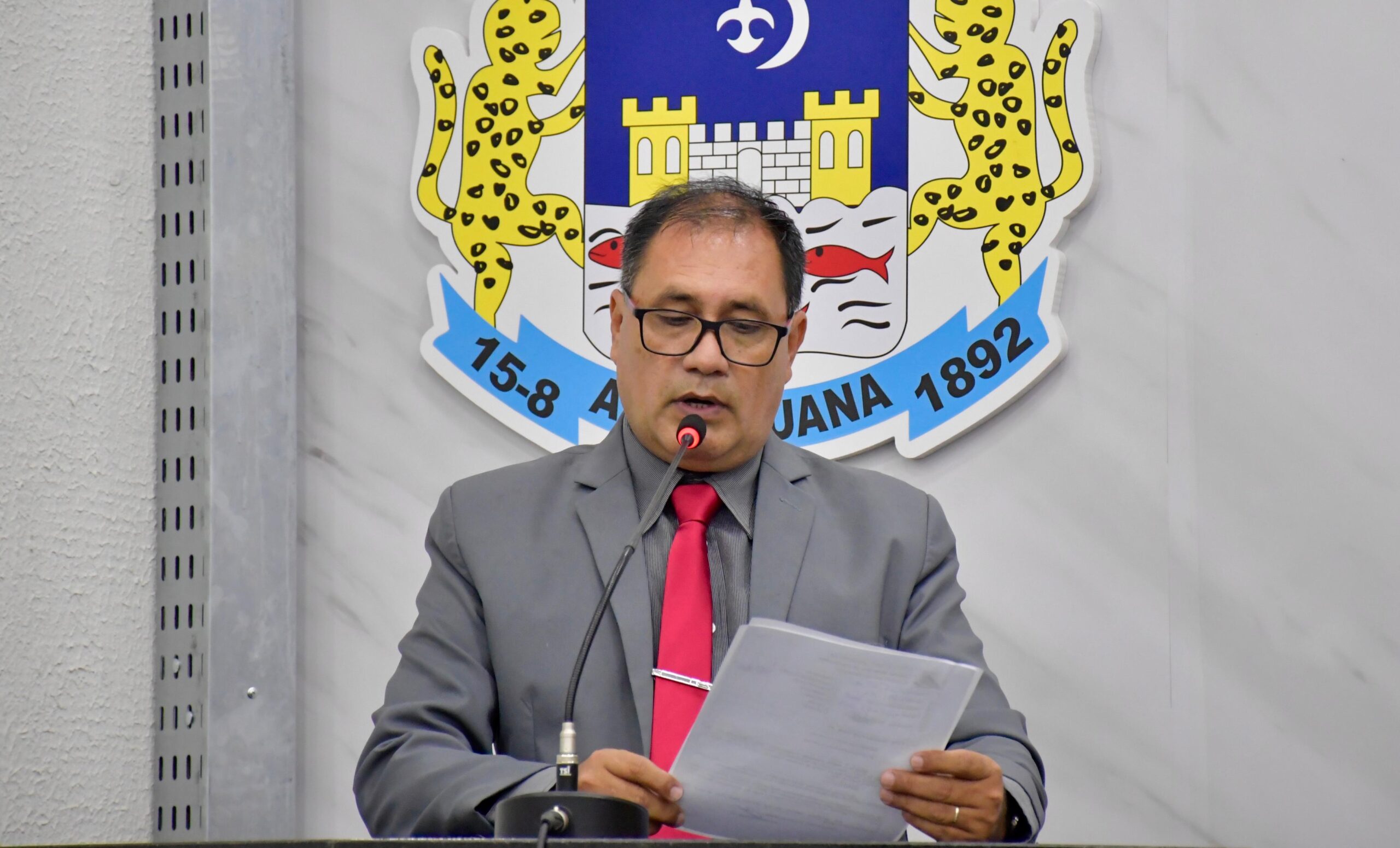 Vereador Fred solicita maquinário para limpeza de tanques de Piscicultura