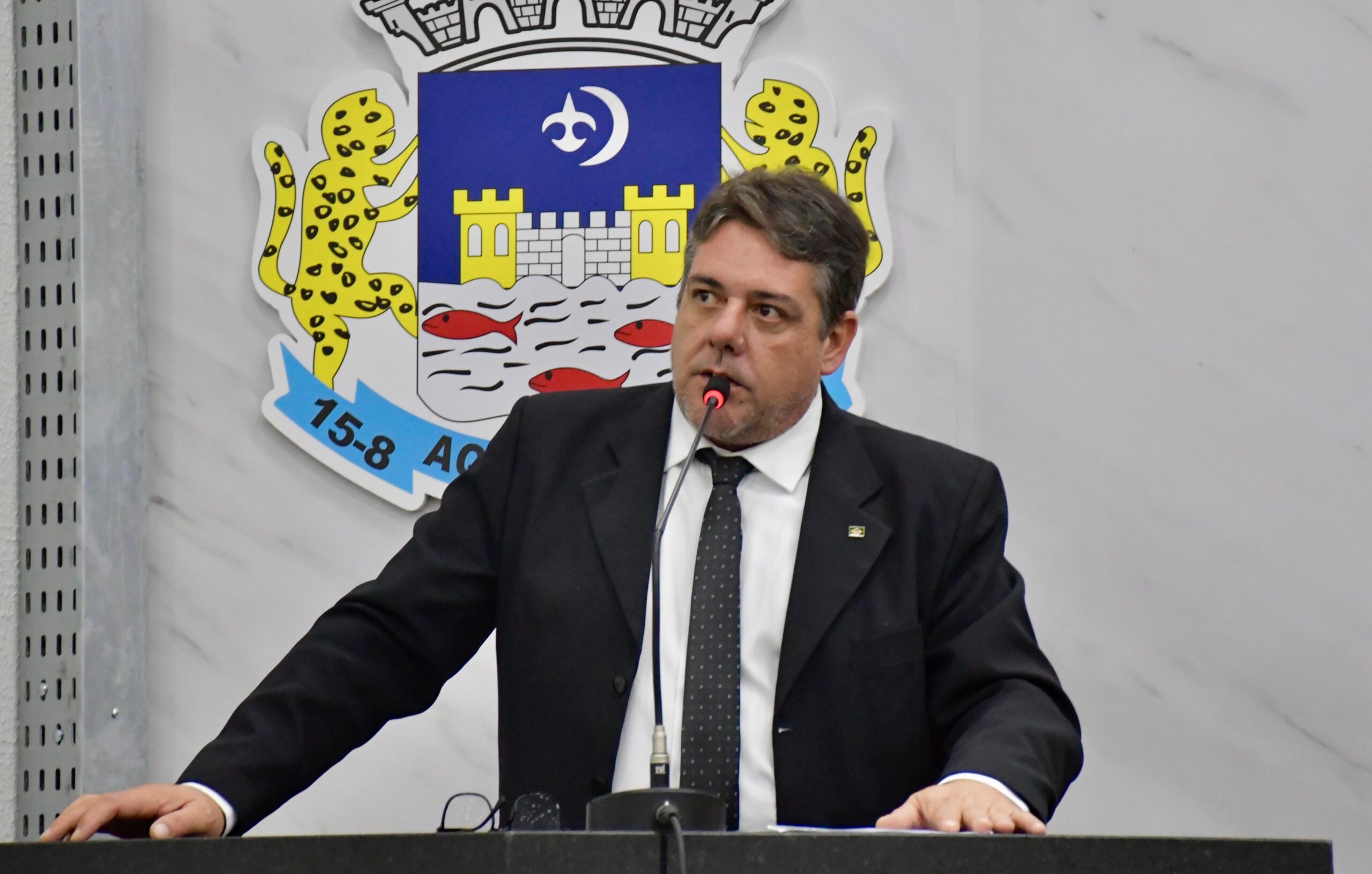 Renato Bossay solicita limpeza em bases da OI Telecomunicações