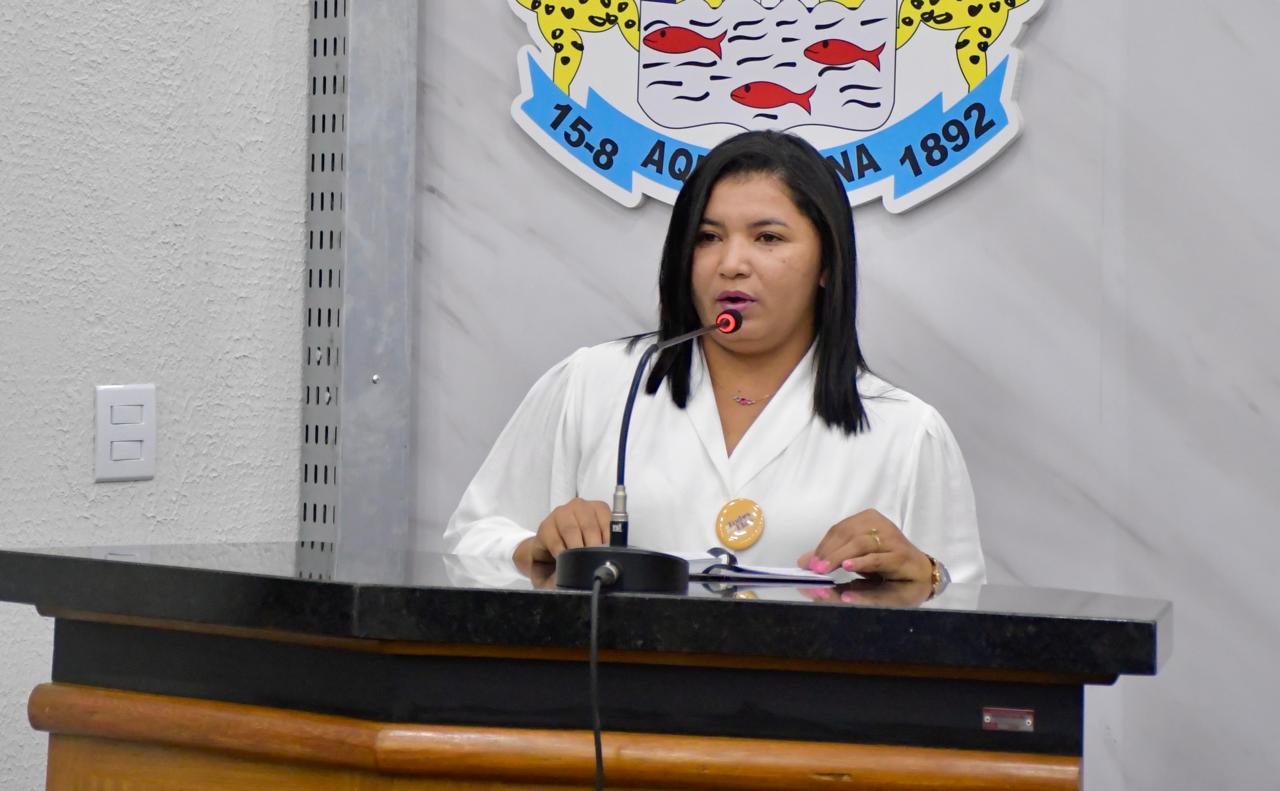 Em Tribuna, Supervisora de Políticas Públicas para Mulheres convoca autoridades