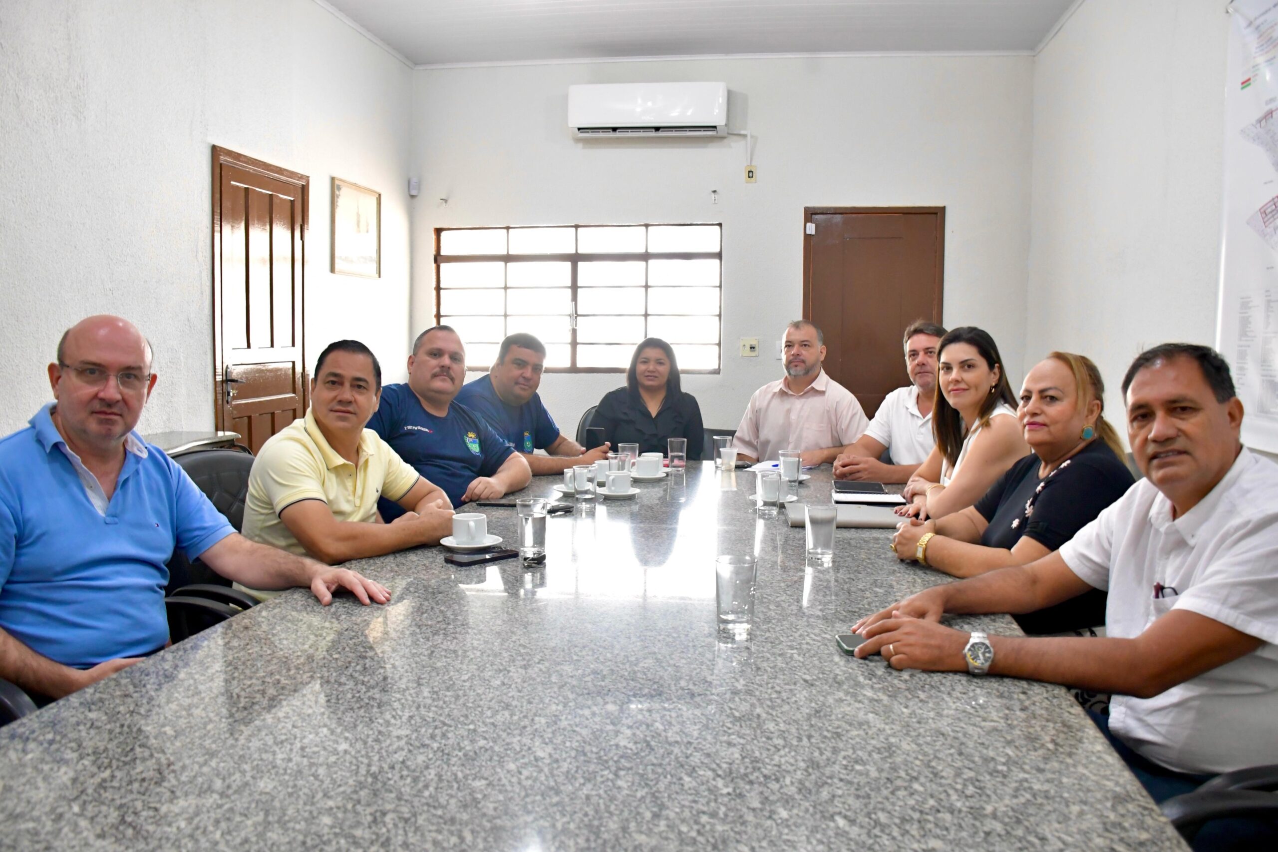 Fortalecendo a Rede: Legislativo, Executivo e PM no Combate à Violência Contra a Mulher