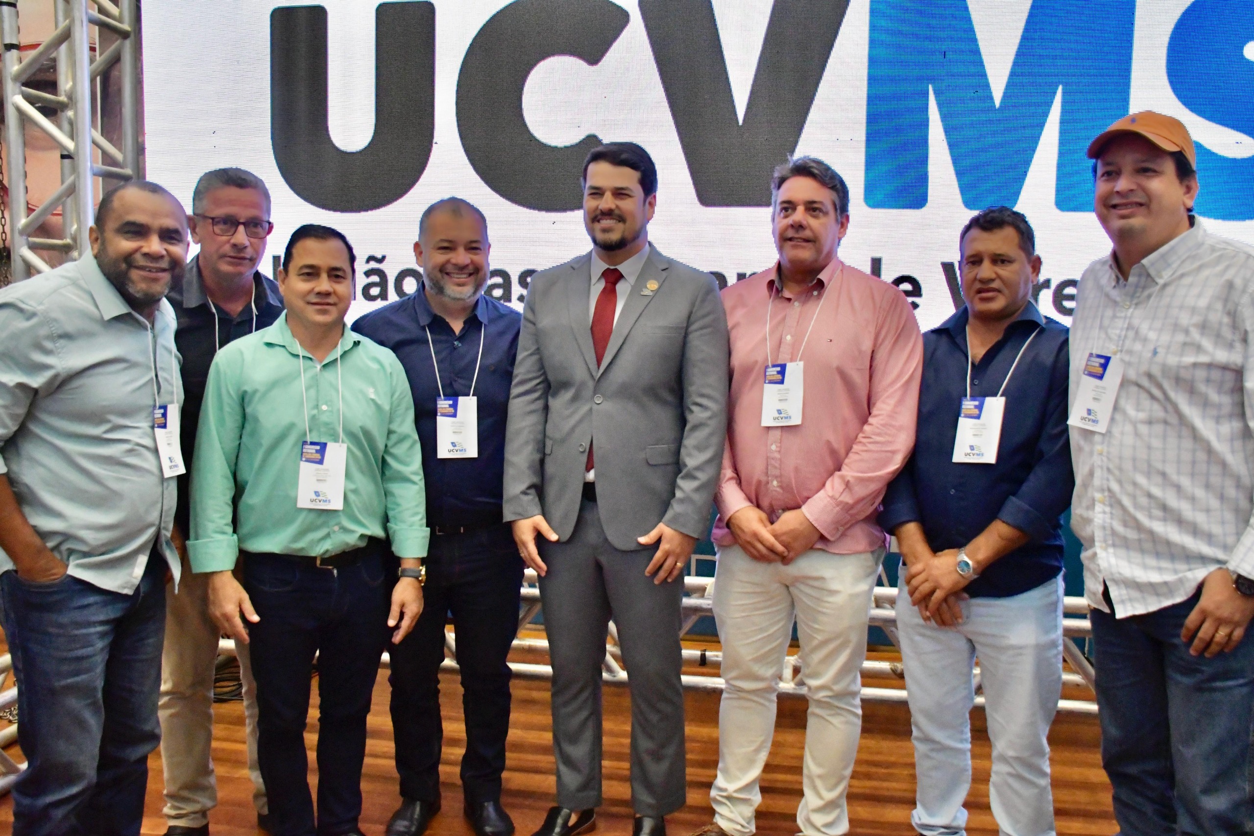Vereadores participam da posse da nova diretoria da UCVMS