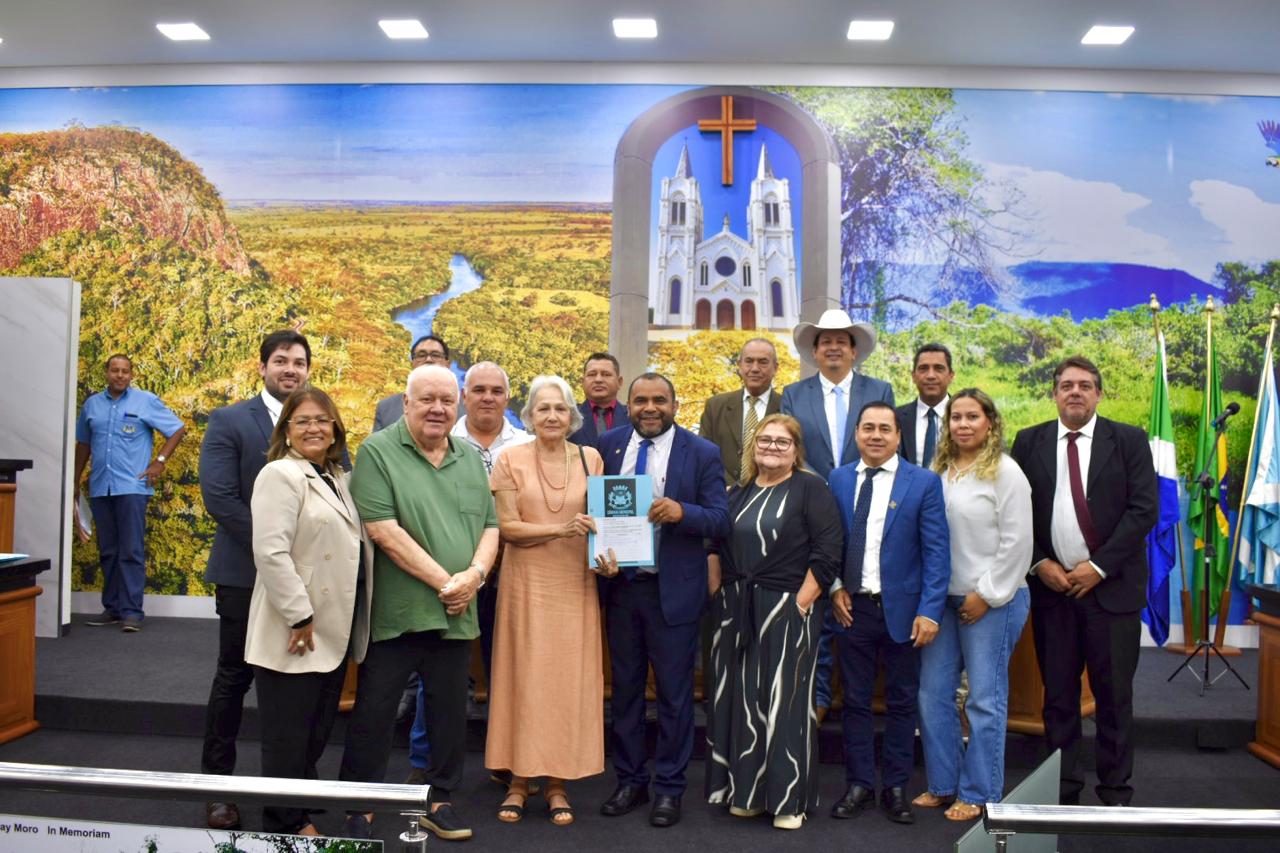 Dona Juinha Nogueira é homenageada com nome de rua em Aquidauana