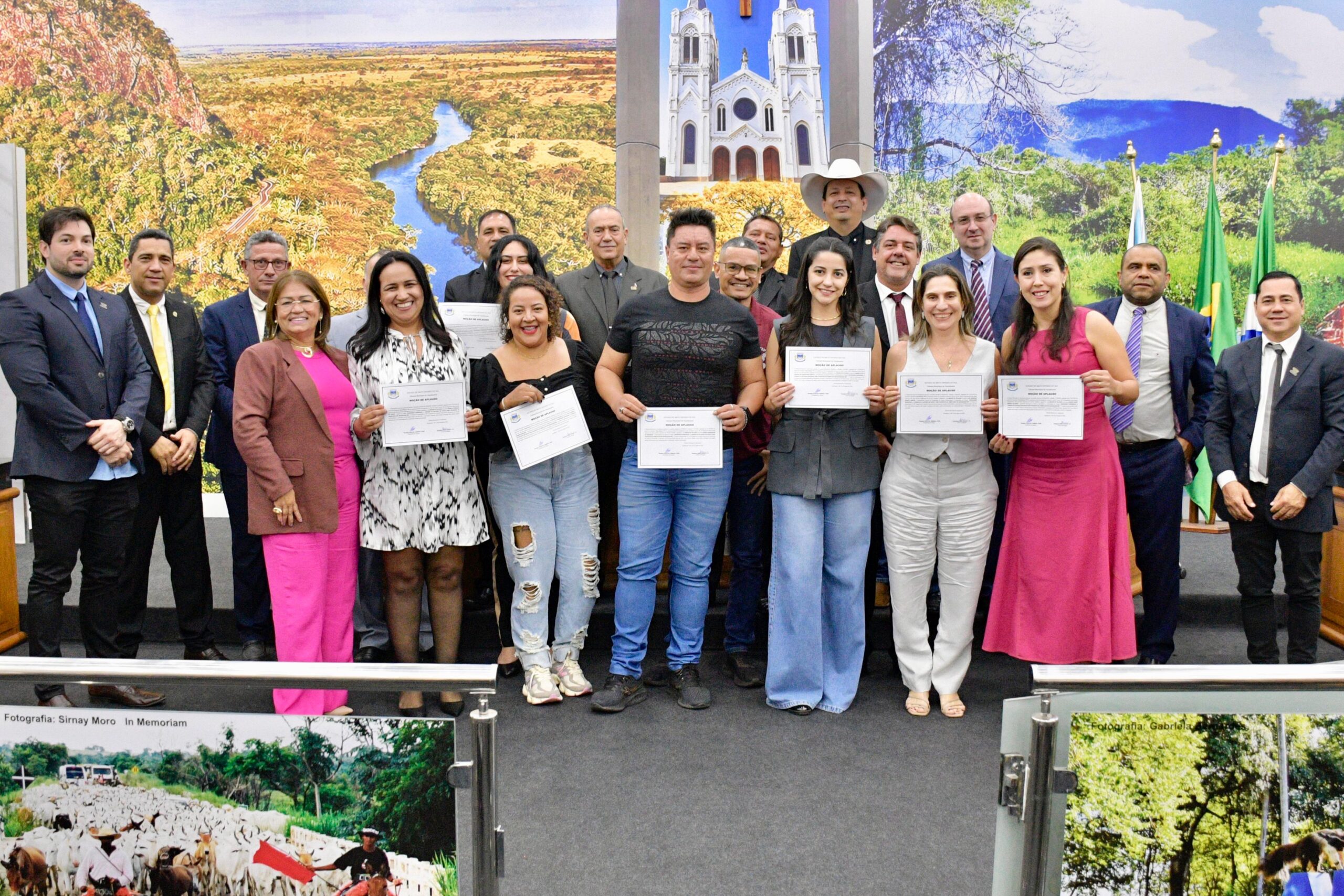 Vereadora homenageia equipe de Saúde por destaque nacional no SUS