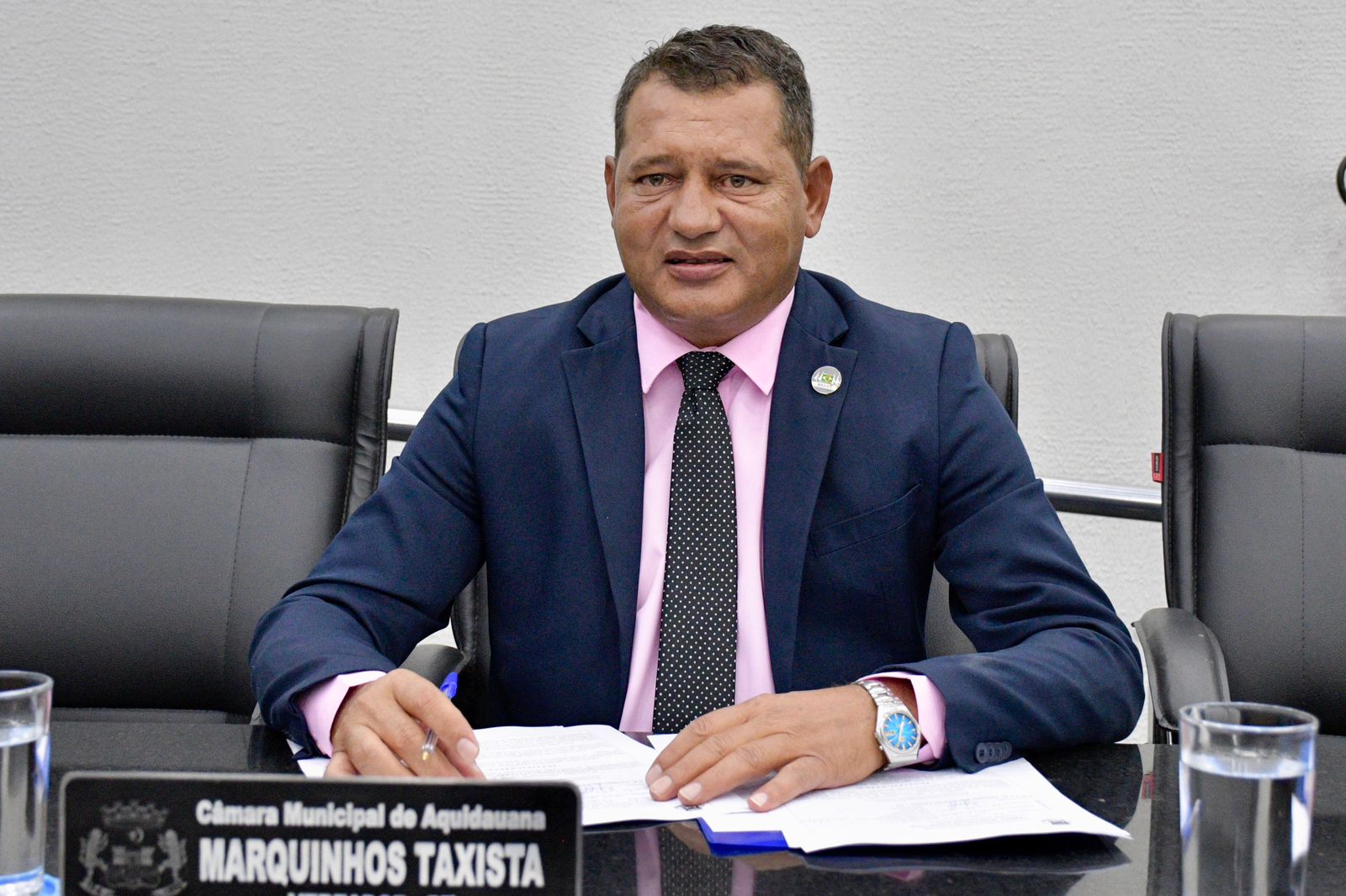 Vereador Marquinhos Taxista solicita patrolamento e limpeza em bairros e rodovia de Aquidauana