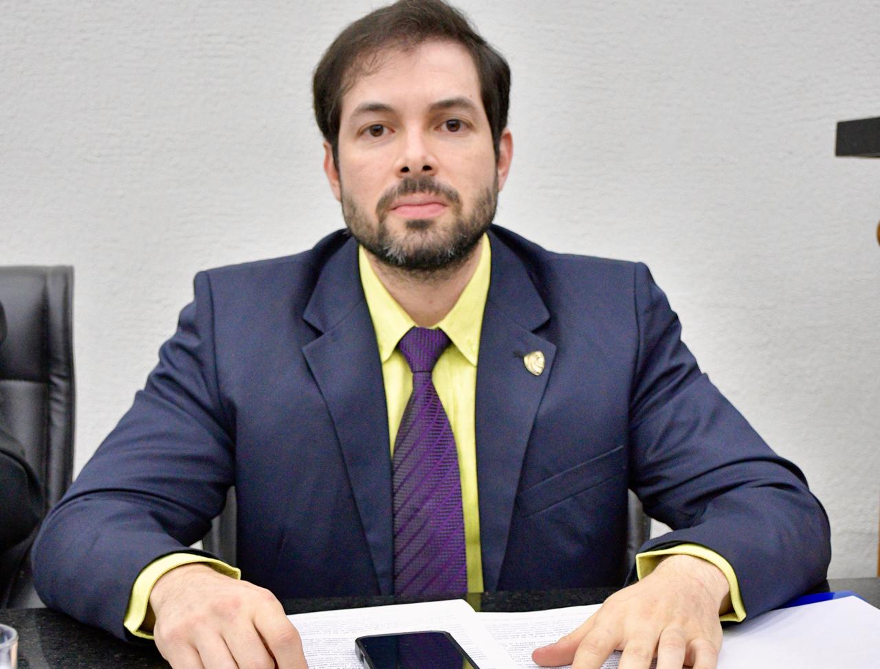 Vereador Edenilson Júnior cobra informações urgentes sobre a obra da ponte sobre o Rio Aquidauana (BR-419/MS)