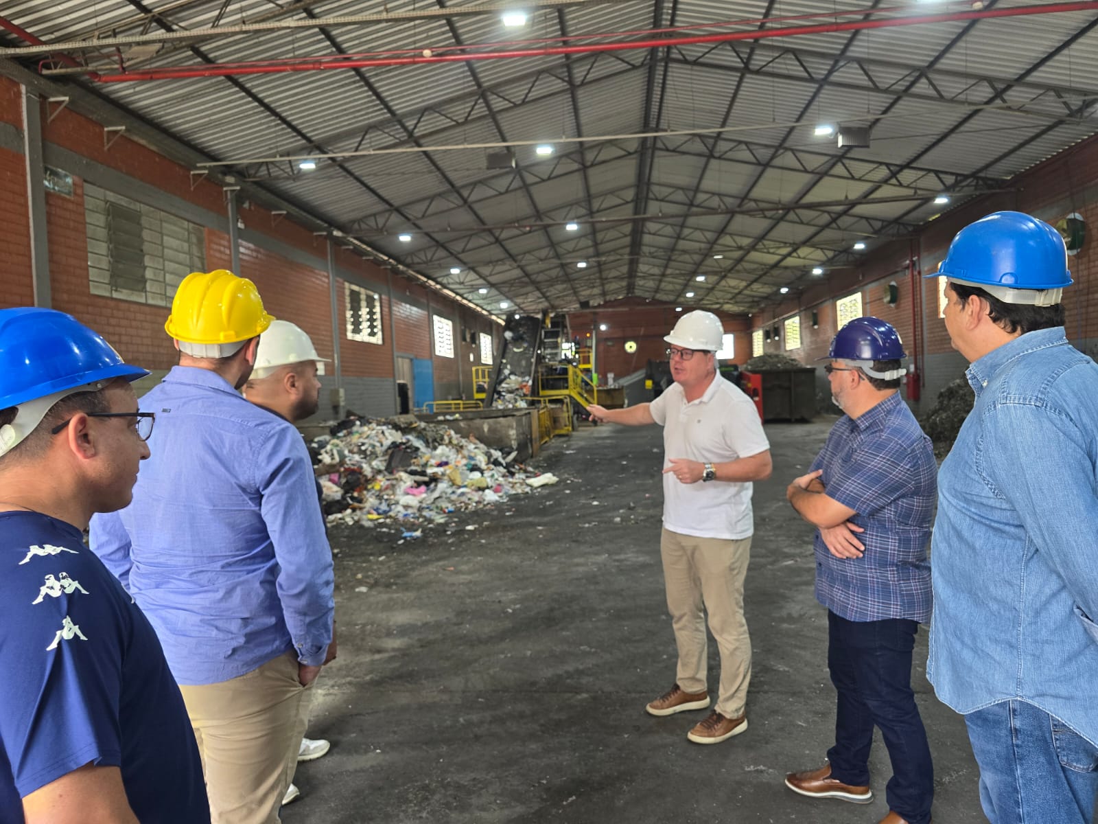 Vereadores buscam em Santa Catarina modelo sustentável de descarte de resíduos para Aquidauana