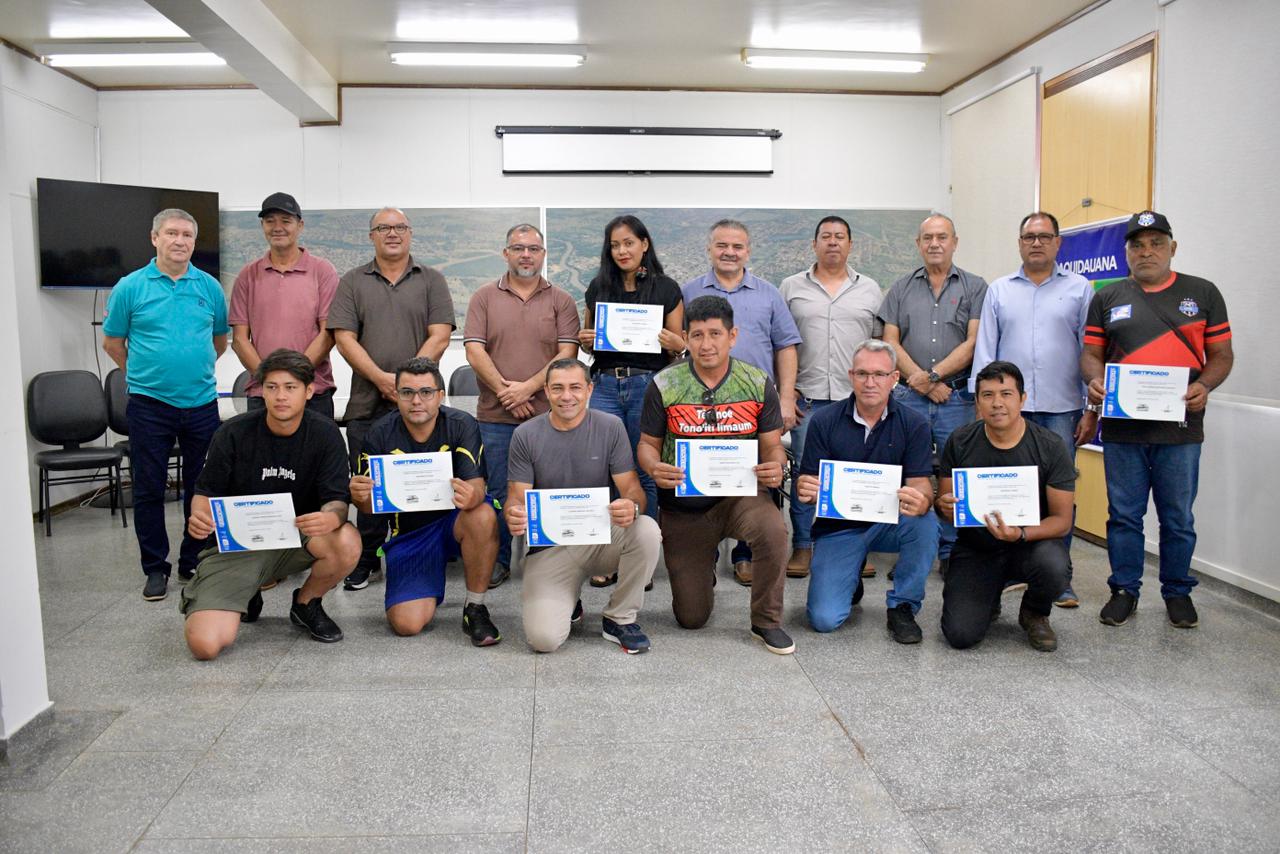 Equipe Fundesporte forma novos árbitros em Aquidauana