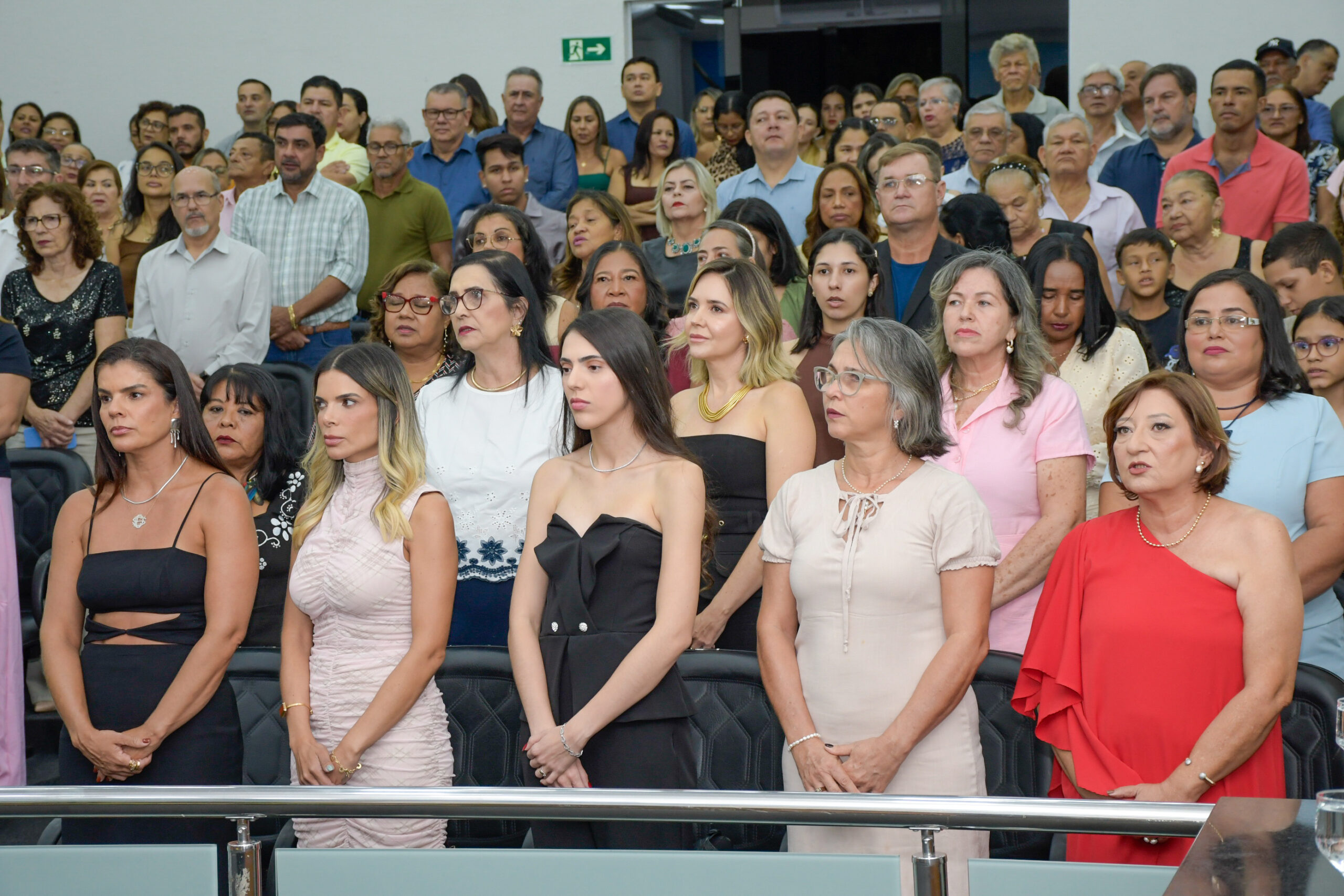 Galeria: A emoção da entrega do Prêmio Mulher que Faz a Diferença – Dona Maria Tereza Ferraz Alves Ribeiro