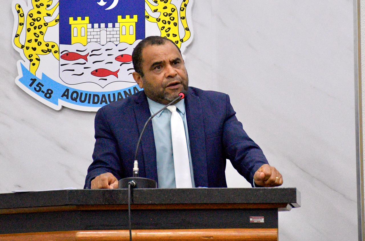 Pedido de intervenção urbana busca melhorar trânsito em área escolar