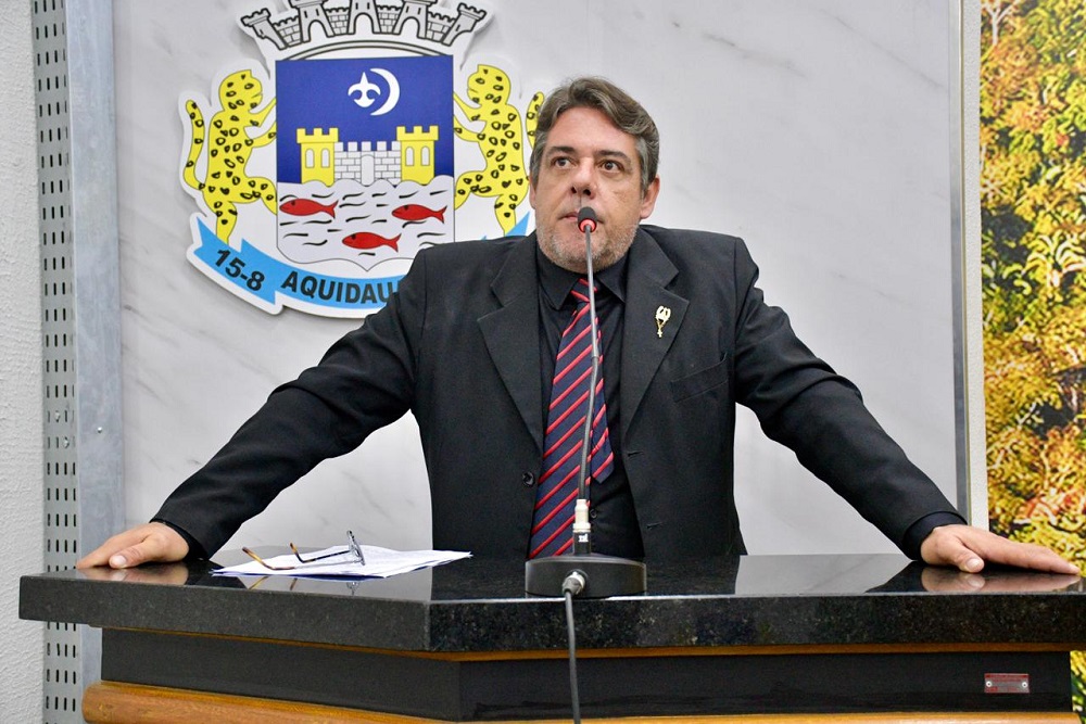 Parlamentar reivindica ampliação de rede elétrica na Vila Bancária em Aquidauana