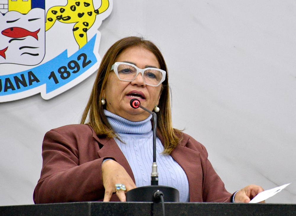 Vereadora solicita melhorias na coleta de resíduos na Estação Rodoviária