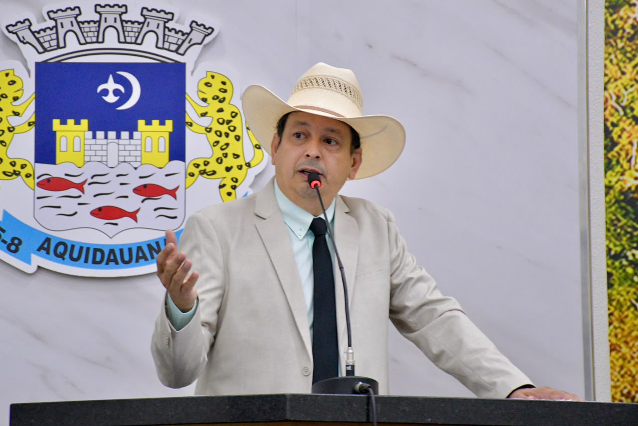 Vereador busca articulação para discutir retirada de trilhos na área central de Aquidauana