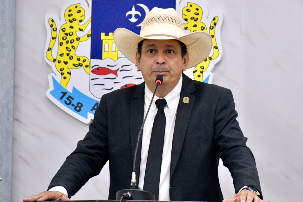 Vereador Reinaldo Kastanha solicita melhorias na infraestrutura e mutirões de limpeza na Vila Trindade e região